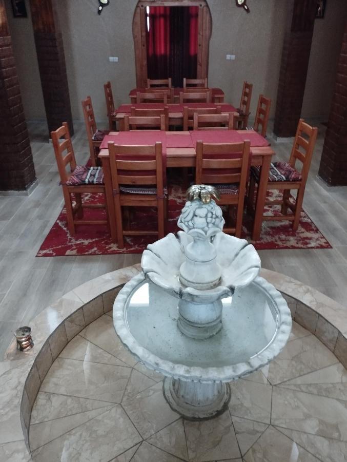 ミデル Dar Al Qanass Imaneホステル エクステリア 写真