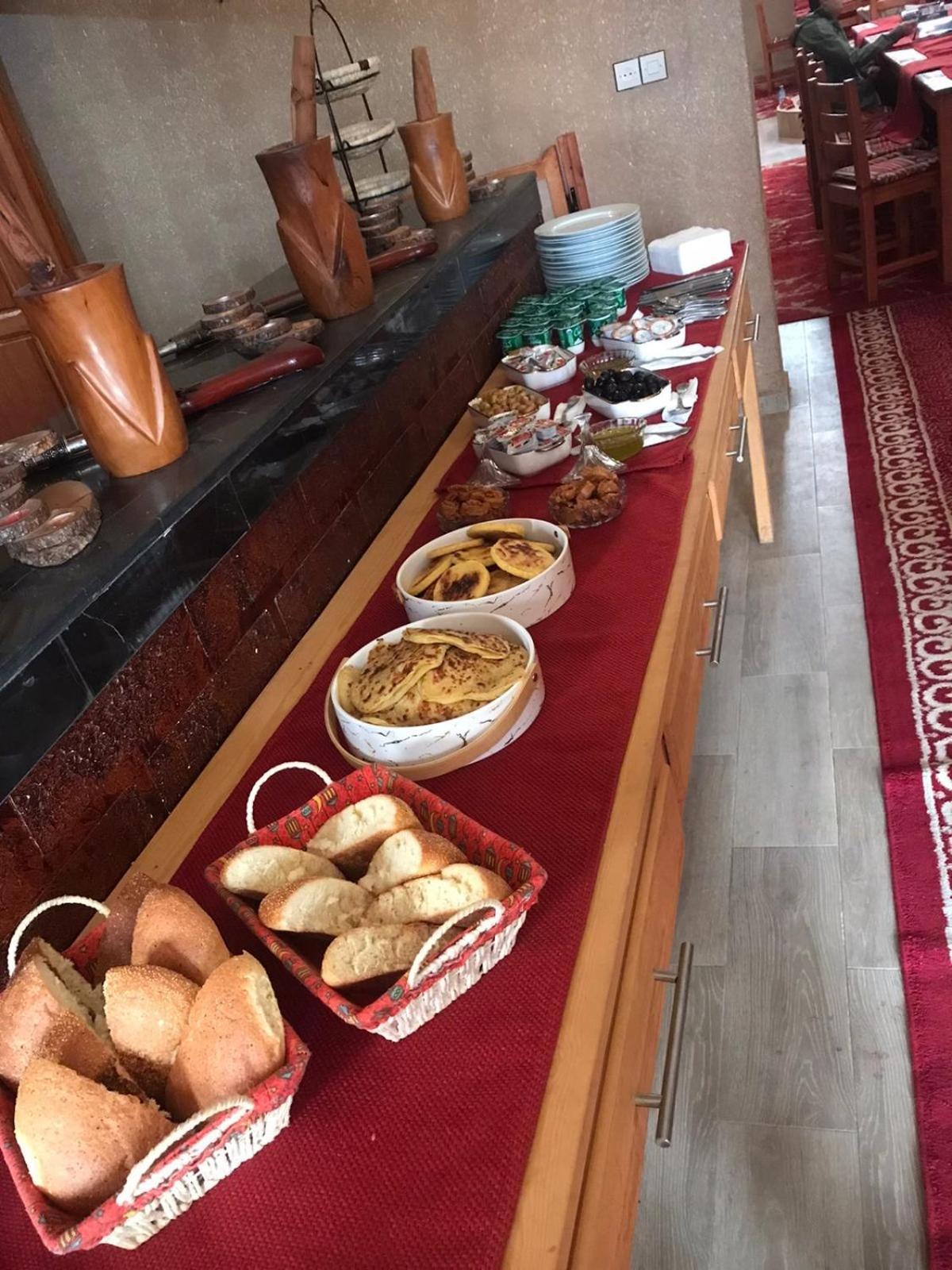ミデル Dar Al Qanass Imaneホステル エクステリア 写真