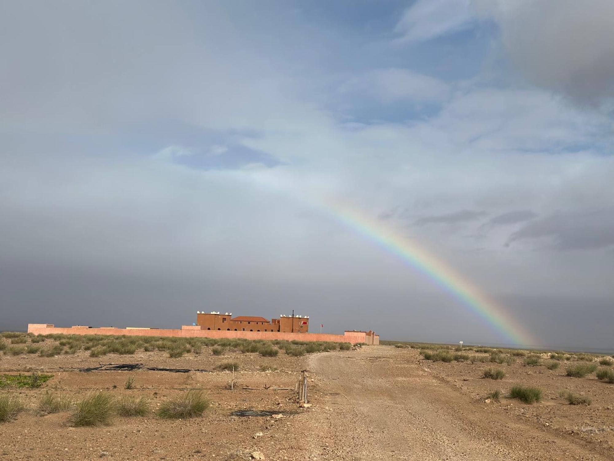 ミデル Dar Al Qanass Imaneホステル エクステリア 写真