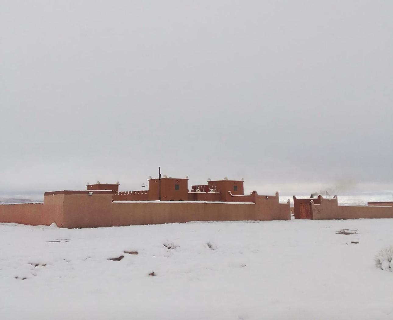 ミデル Dar Al Qanass Imaneホステル エクステリア 写真
