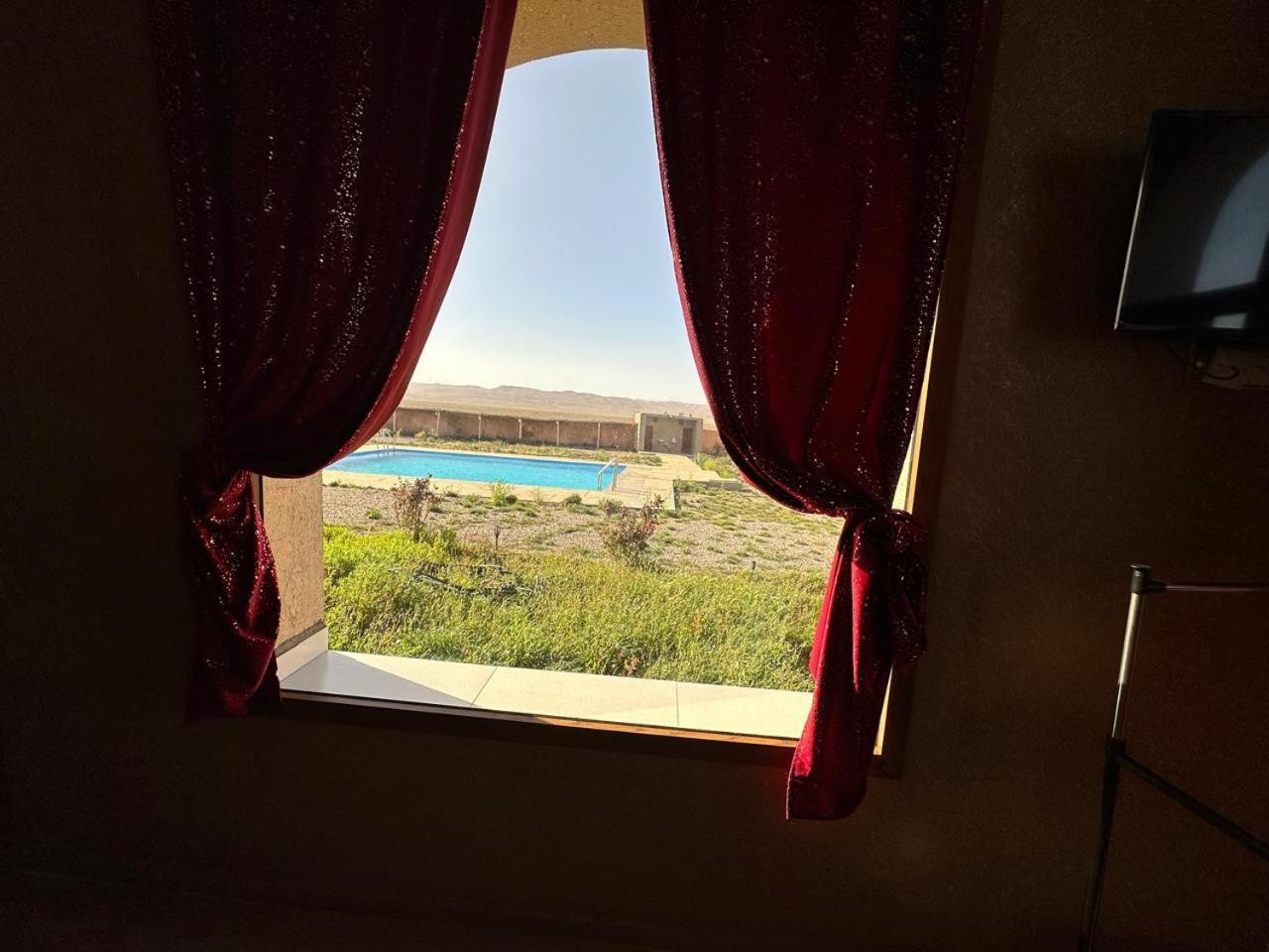 ミデル Dar Al Qanass Imaneホステル エクステリア 写真